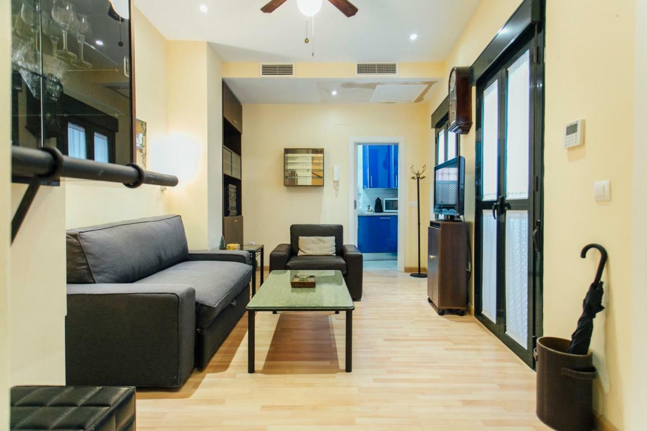 דירות סביליה Bright Duplex W/ Terrace מראה חיצוני תמונה