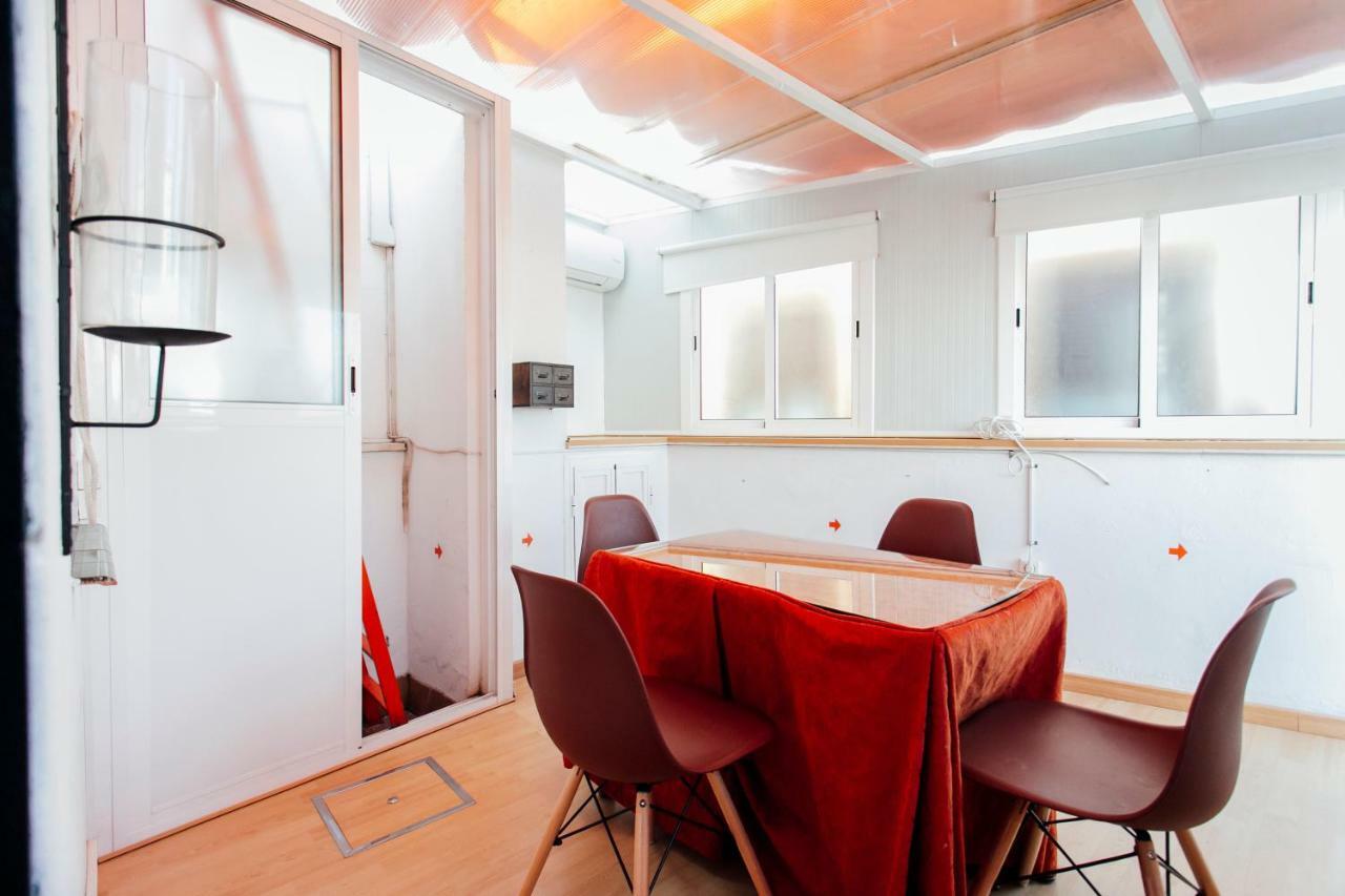 דירות סביליה Bright Duplex W/ Terrace מראה חיצוני תמונה