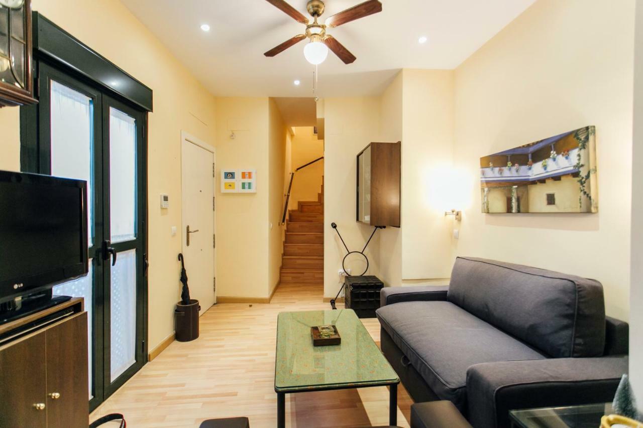 דירות סביליה Bright Duplex W/ Terrace מראה חיצוני תמונה